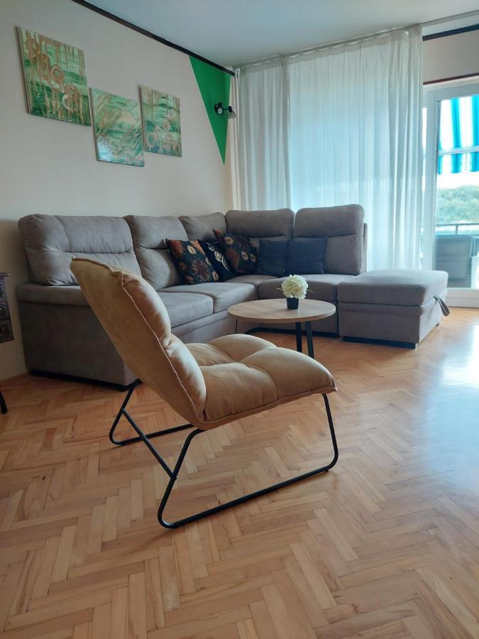 Apartman Marija II Omisalj Exterior photo
